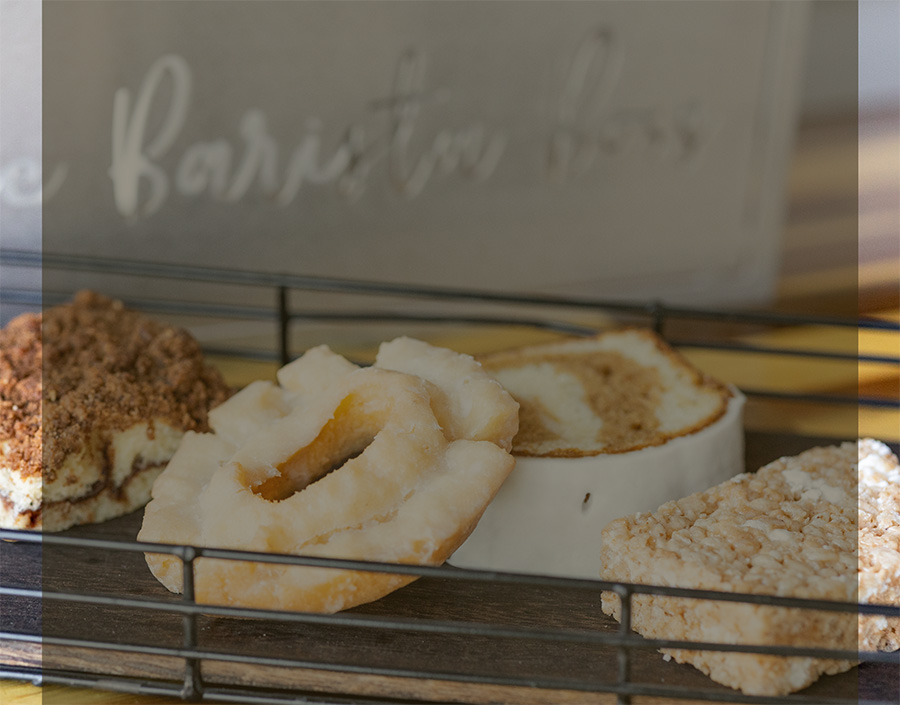 FRESH PASTRIES AND SNACKS